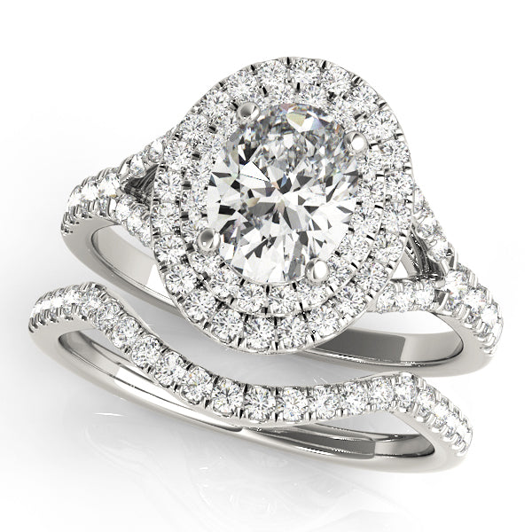OVAL HALO ENGAGEMENT RING